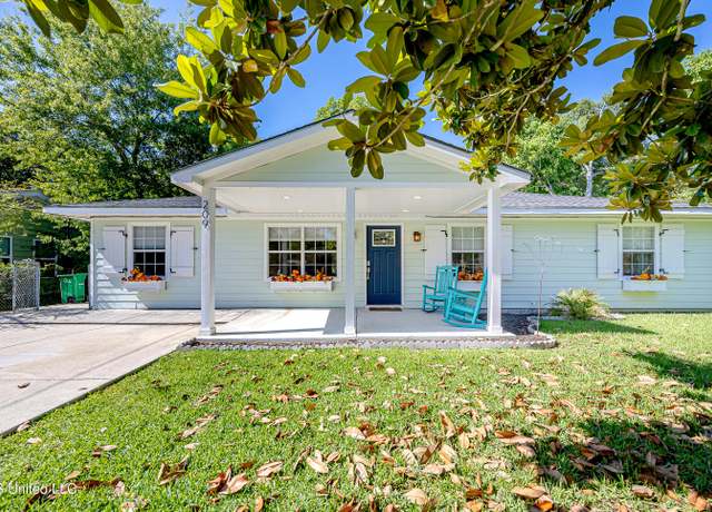 Property at 209 Audrey Cir, Ocean Springs, MS 39564, 4 beds, 1 bath