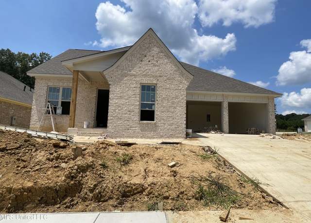 Property at 400 Hyde Park Cv, Brandon, MS 39042, 5 beds, 3 baths