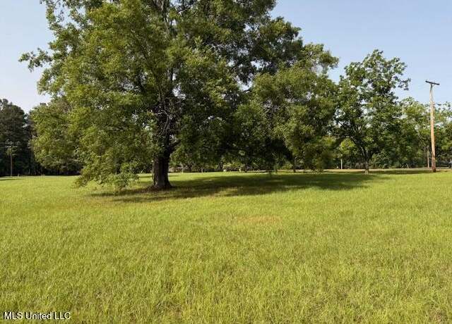 Property at Flag Chapel Rd, Jackson, MS 39209