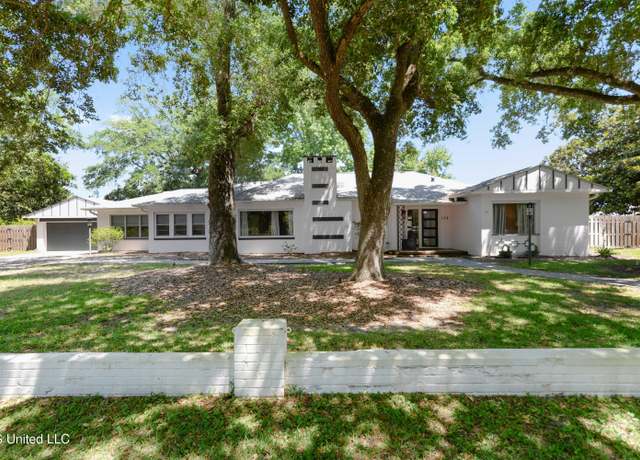 Property at 114 Camellia Dr, Pass Christian, MS 39571, 4 beds, 3.5 baths