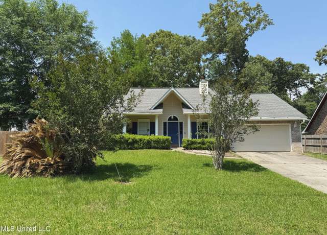 Property at 8918 Kipapa Way, Diamondhead, MS 39525, 3 beds, 2 baths