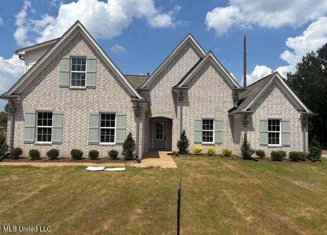 Property at 966 Buttermilk Dr, Nesbit, MS 38651, 4 beds, 3 baths