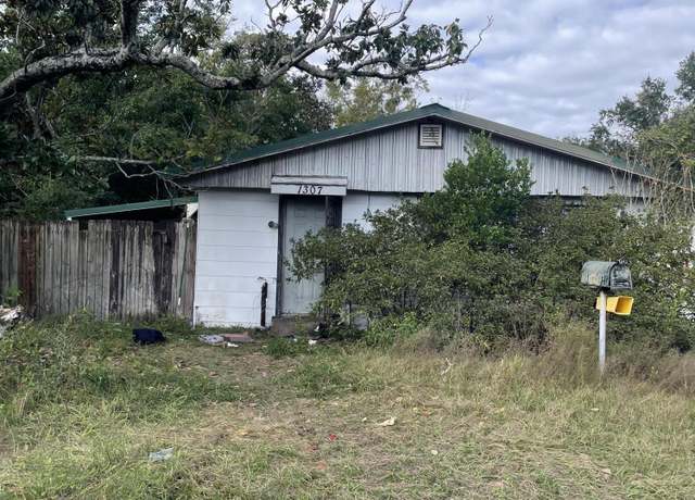 Property at 1307 42nd Ave, Gulfport, MS 39501, 2 beds, 1 bath