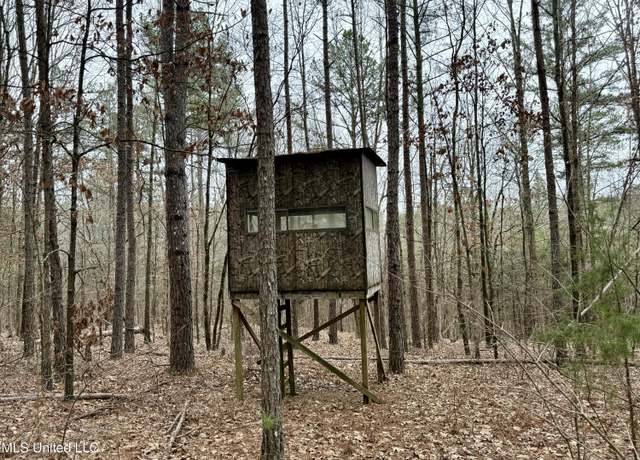 Property at Laws Hill Rd, Holly Springs, MS 38635
