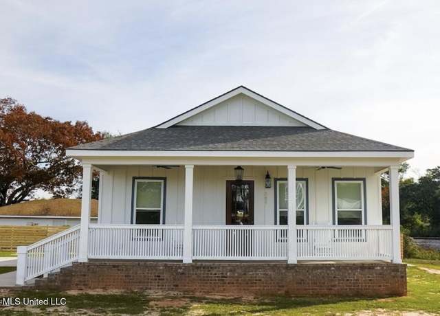 Property at 306 Cowan Rd, Gulfport, MS 39507, 3 beds, 2 baths
