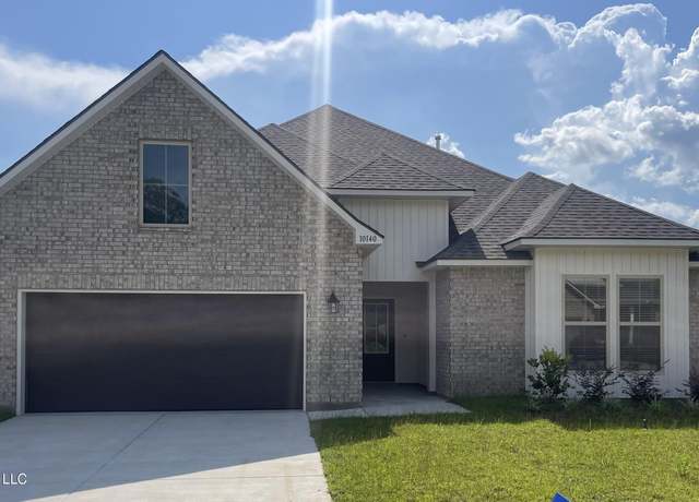 Property at 10140 Patrick Dr, Gulfport, MS 39503, 4 beds, 2.5 baths