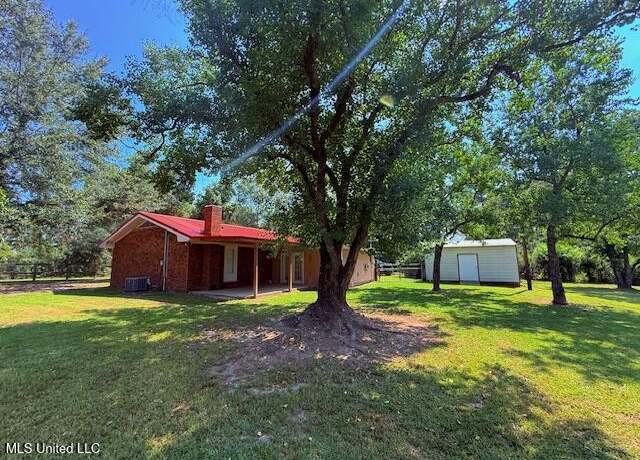Property at 35 Eaton Rd, Tylertown, MS 39667, 2 beds, 1 bath