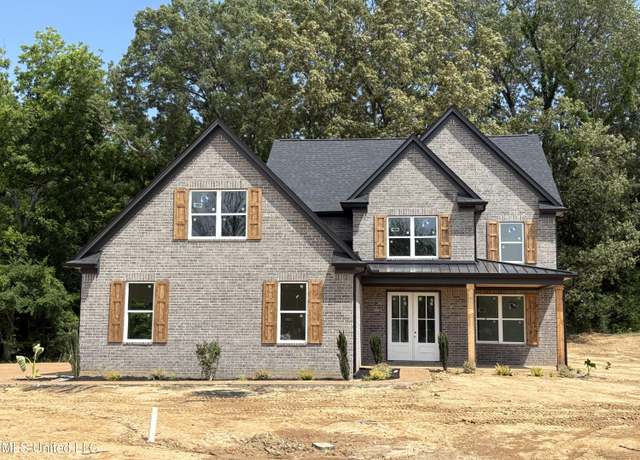 Property at 1483 John Thomas Cv, Hernando, MS 38632, 5 beds, 3.5 baths