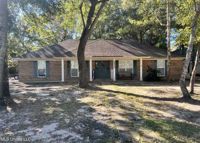 Property at 2215 Brookside St, Gautier, Ms Dr, Gautier, MS 39553, 3 beds, 2 baths