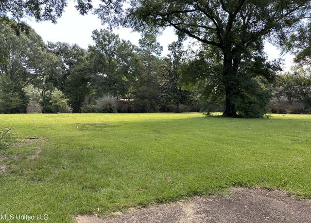 Property at 4638 Maurey Rd, Jackson, MS 39211
