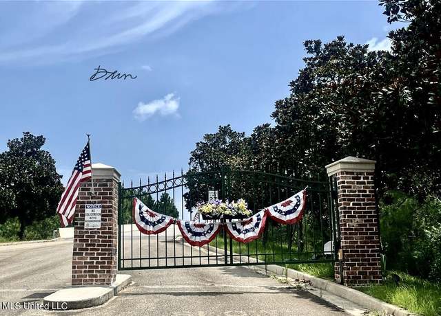 Property at 0 Players, Gautier, MS 39553