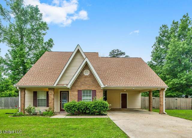Property at 529 Stonecreek Dr, Brandon, MS 39042, 4 beds, 2 baths