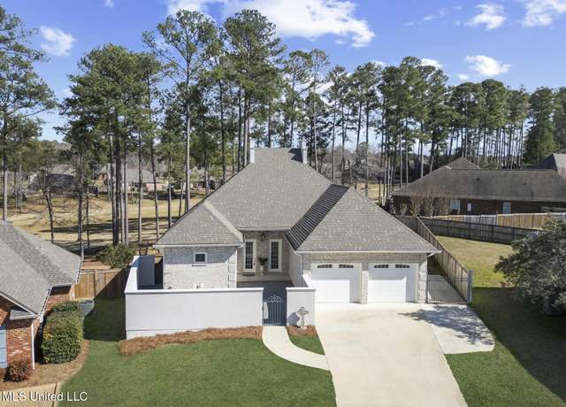 Property at 108 Willow Crest Cir, Brandon, MS 39047, 4 beds, 3.5 baths
