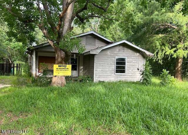 Property at 12104 Three Rivers Rd, Gulfport, MS 39503, 2 beds, 1 bath