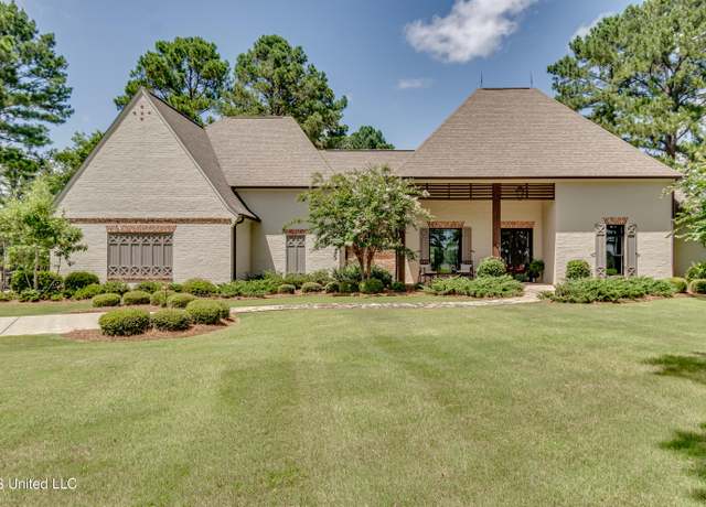 Property at 170 Johnstone Dr, Madison, MS 39110, 5 beds, 4.5 baths