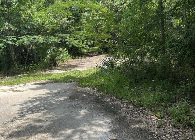 Property at 2030 Miller St, Bay Saint Louis, MS 39520