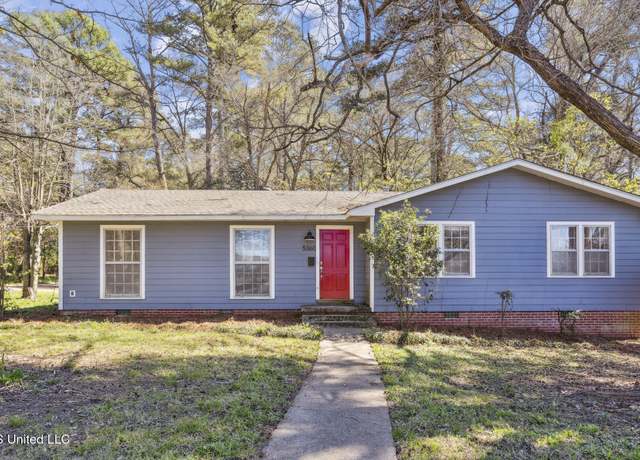 Property at 5360 Wayneland Dr, Jackson, MS 39211, 3 beds, 2 baths