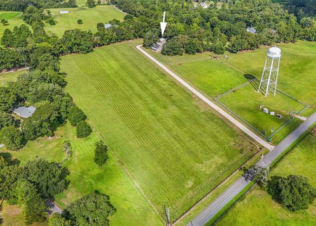 Property at 25905 Leetown Rd, Picayune, MS 39466, 3 beds, 2 baths