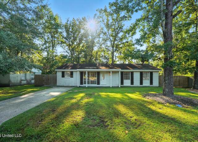 Property at 307 S Steele Ave, Picayune, MS 39466, 4 beds, 2 baths