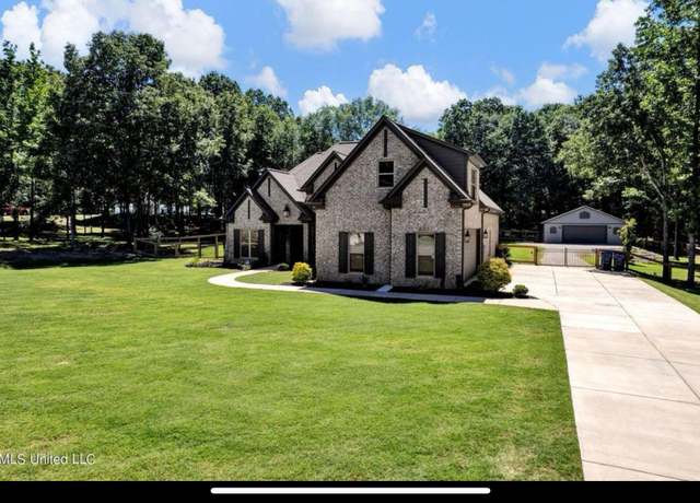 Property at 11368 Cedar Point Cv, Hernando, MS 38632, 5 beds, 3 baths