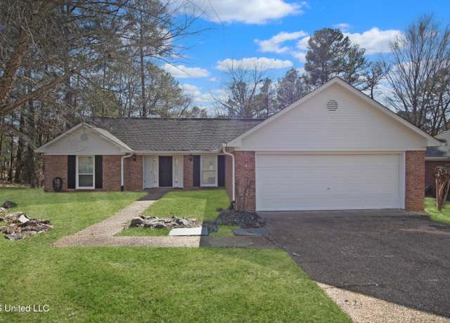 Property at 108 Formosa Dr, Brandon, MS 39047, 3 beds, 2 baths