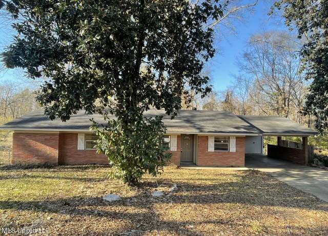 Property at 2282 Upper Dr, Pearl, MS 39208, 3 beds, 2 baths