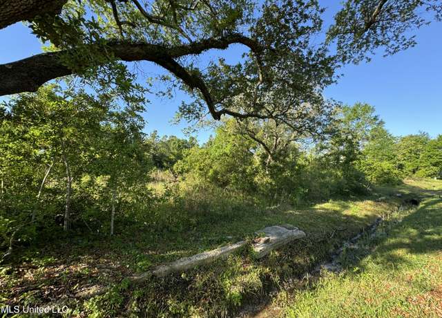 Property at 225 Market St, Waveland, MS 39576