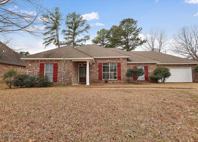 Property at 105 Clear Creek St, Madison, MS 39110, 3 beds, 2 baths