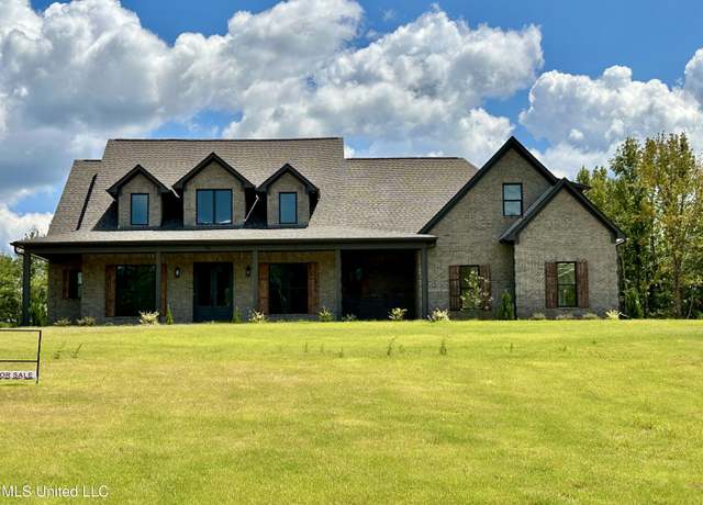 Property at 786 Hazelwood Dr, Lake Cormorant, MS 38641, 5 beds, 4.5 baths