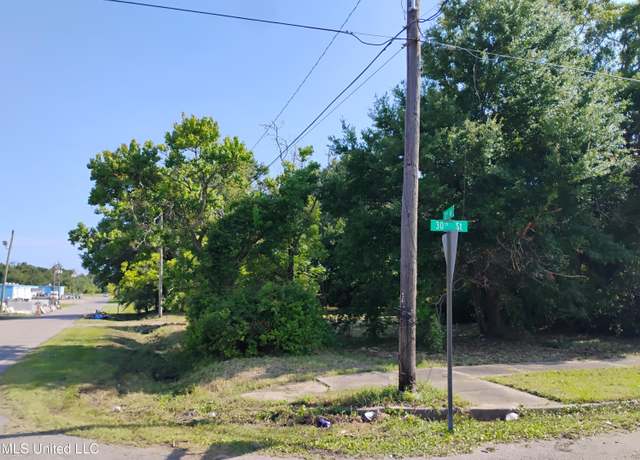 Property at 2001 30th St, Gulfport, MS 39501