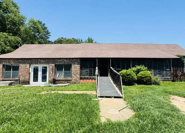 Property at 137 Lloyd Blue Dr, Mendenhall, MS 39114, 3 beds, 2 baths