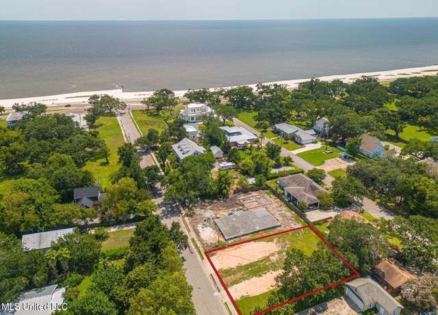 Property at 146 Richards Ave, Long Beach, MS 39560