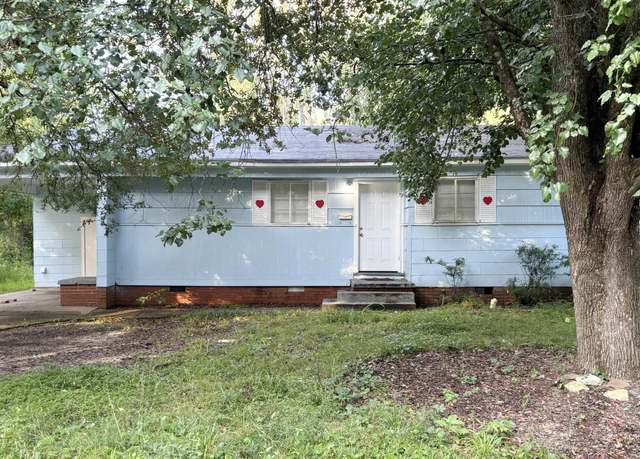 Property at 1027 Woody Dr, Jackson, MS 39212, 3 beds, 1 bath