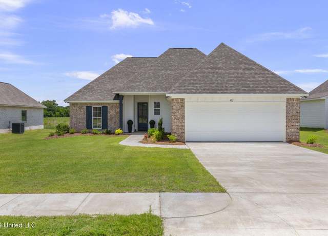 Property at 422 Baleigh Way, Canton, MS 39046, 4 beds, 2 baths