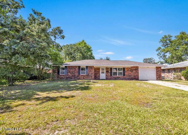 Property at 1732 Thomas Jefferson Dr, Biloxi, MS 39531, 3 beds, 2 baths