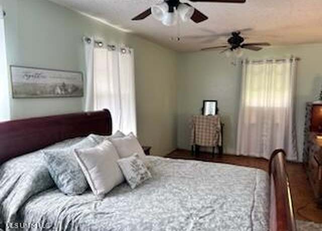 Property at 1818 Vaught Cir, Southaven, MS 38671, 3 beds, 1 bath