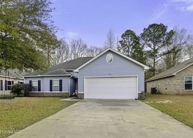 Property at 110 Wood Oaks Ct, Picayune, MS 39466, 3 beds, 2 baths