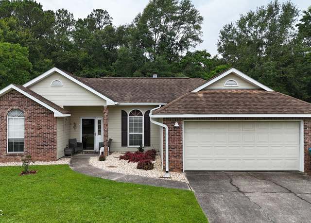 Property at 12247 Charwood Ave, Gulfport, MS 39503, 3 beds, 2 baths