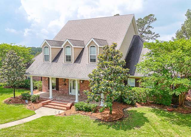 Property at 104 Duffey Dr, Florence, MS 39073, 6 beds, 4.5 baths
