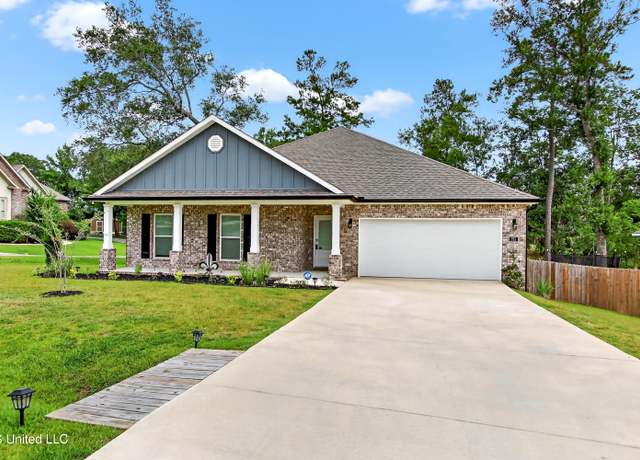 Property at 751 Crooked Stick Dr, Diamondhead, MS 39525, 4 beds, 2.5 baths