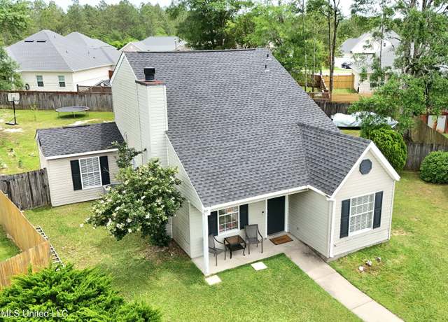 Property at 12376 Windward Cir, Gulfport, MS 39503, 4 beds, 2 baths