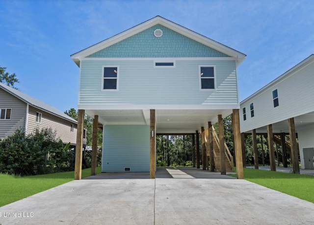 Property at 4146 20th Ave, Bay Saint Louis, MS 39520, 3 beds, 2 baths