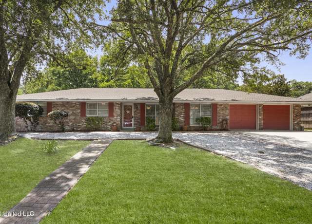 Property at 226 Boggs Cir, Long Beach, MS 39560, 3 beds, 2 baths