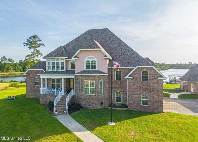 Property at 13129 Jordan Bluff Rd, Kiln, MS 39556, 5 beds, 5.5 baths