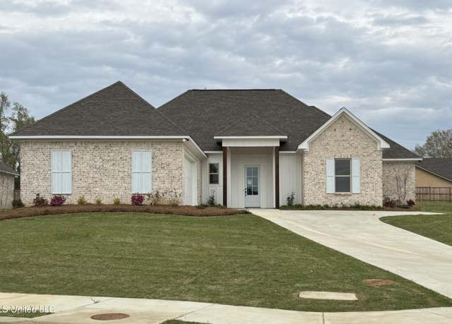 Property at 112 Catherine Blvd, Clinton, MS 39056, 4 beds, 3 baths