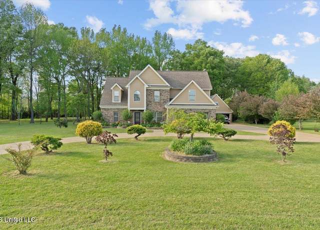 Property at 6778 Richardson Ln, Hernando, MS 38632, 4 beds, 2.5 baths