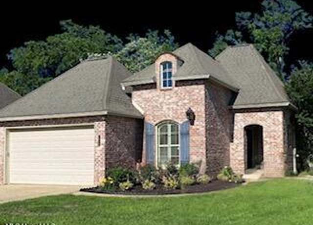 Property at 3808 Acadian Village Dr, Ocean Springs, MS 39564, 3 beds, 2 baths
