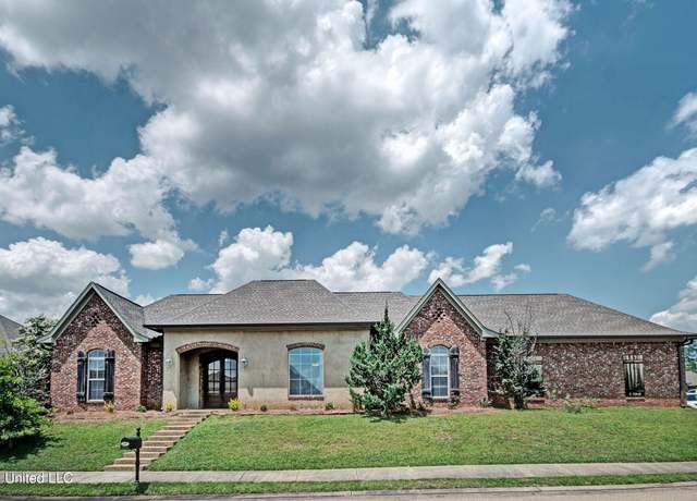 Property at 207 Provonce Park, Brandon, MS 39042, 3 beds, 2.5 baths