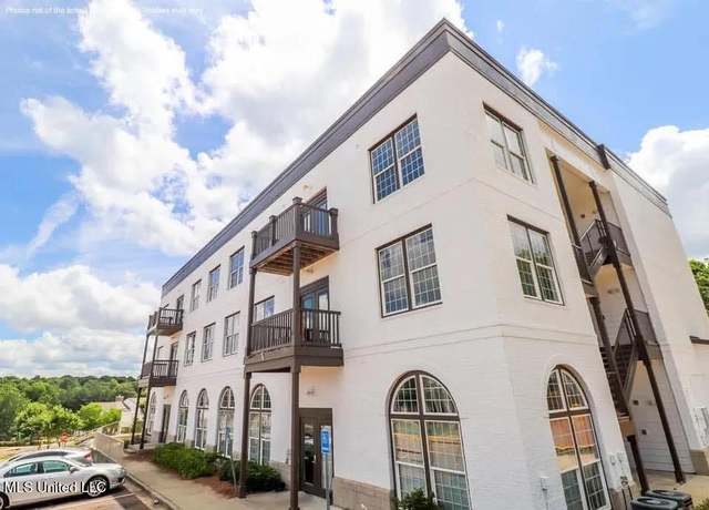 Property at 204 Town Center Dr #31, Oxford, MS 38655, 2 beds, 2 baths