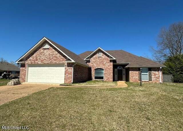 Property at 431 Westport Way, Flowood, MS 39232, 3 beds, 2 baths